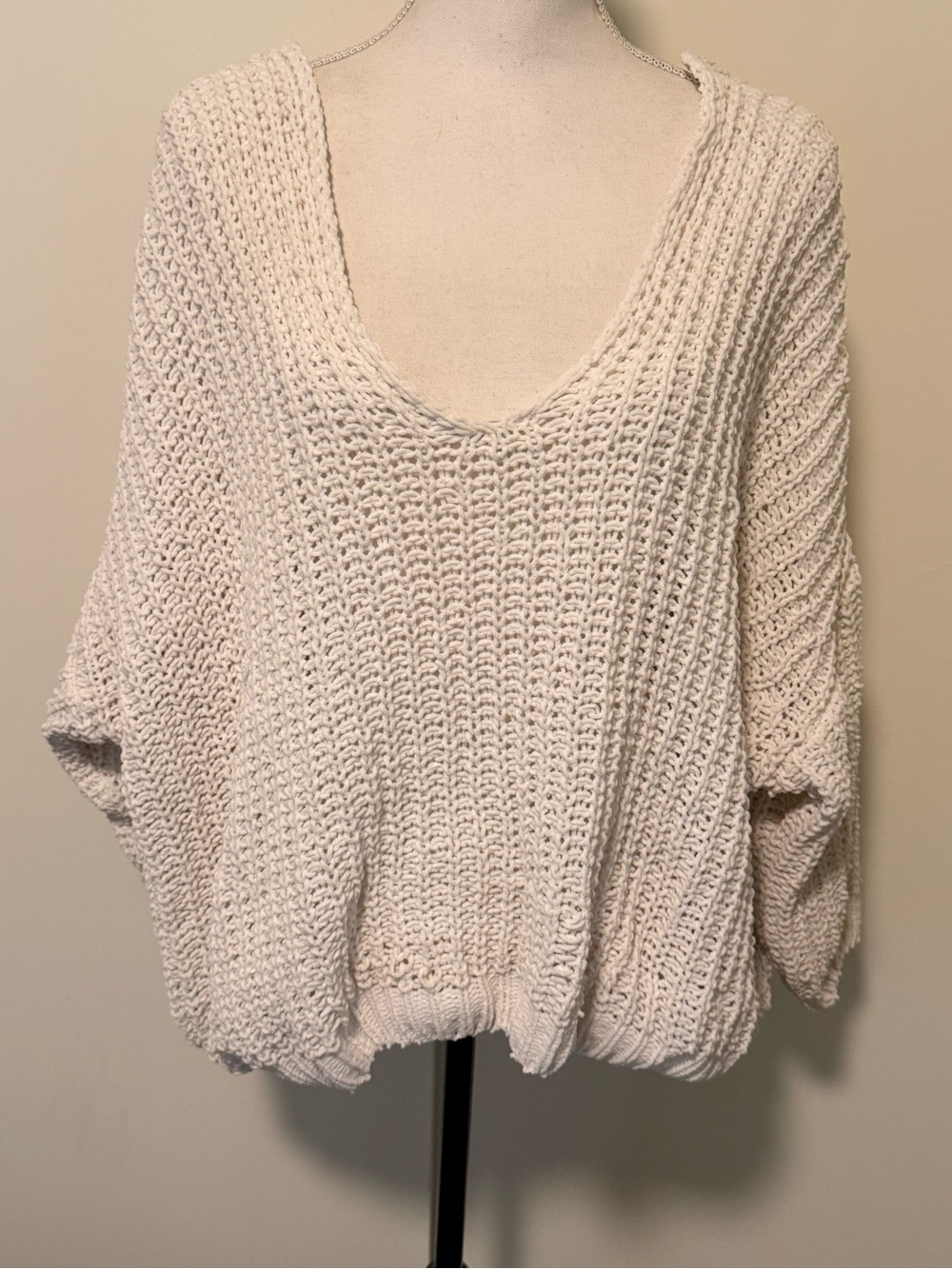 Miracle chunky knit sweater size S/M